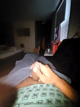 Gnax1 online show from 17, 12, 2025