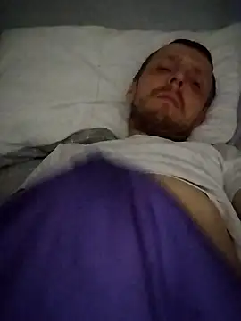 CrookedBunk3527 online show from 12, 1, 2026