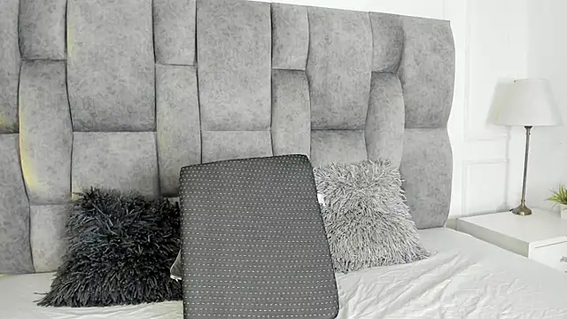 Scarlett Sk online show from 10, 2, 2026