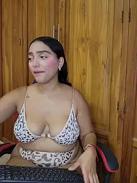 Snapshot of Mia_em chatting on 11, 6, 2026 Mia em online show from 11, 6, 2026