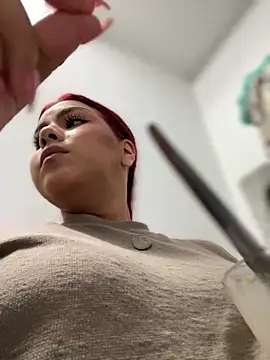 Zarahs Blare1 online show from 18, 1, 2026