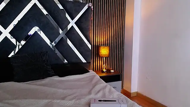 Amy channel online show from 16, 4, 2026