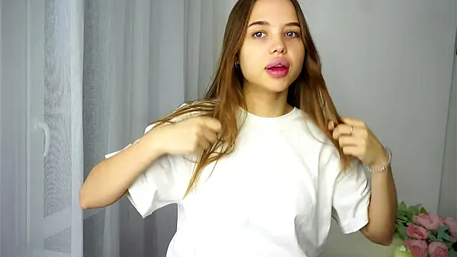 Snapshot of MerrillGans chatting on 19, 12, 2025 MerrillGans online show from 19, 12, 2025