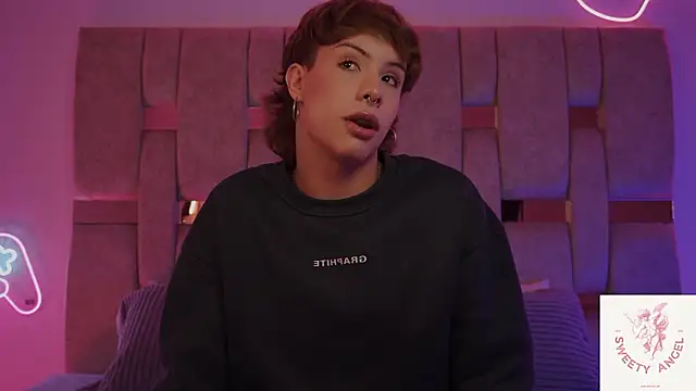 Snapshot of _SweetyAngel_ chatting on 14, 1, 2026 SweetyAngel online show from 14, 1, 2026