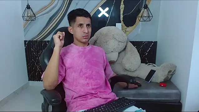 SalvatoreMontes online show from 2, 3, 2026