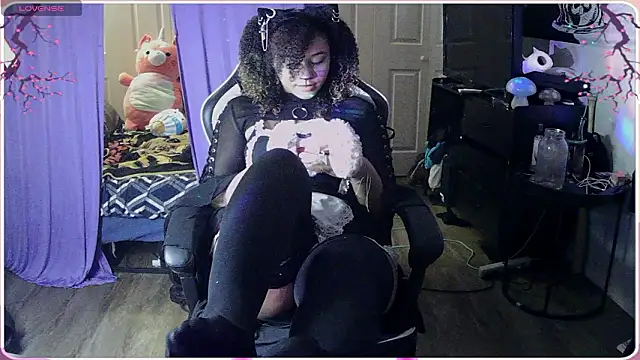 HonneyBunnyXO online show from 12, 3, 2026