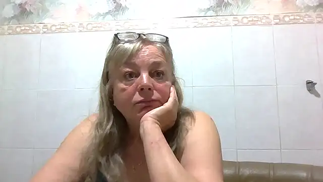 LinaLight88 online show from 15, 4, 2026