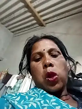 Snapshot of Shreya_pandit chatting on 21, 4, 2026 Shreya pandit online show from 21, 4, 2026