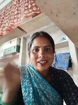 Snapshot of Shreya_pandit chatting on 19, 5, 2026 Shreya pandit online show from 19, 5, 2026
