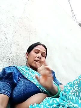 Snapshot of Shreya_pandit chatting on 15, 5, 2026 Shreya pandit online show from 15, 5, 2026