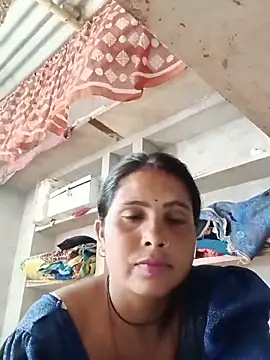 Snapshot of Shreya_pandit chatting on 30, 5, 2026 Shreya pandit online show from 30, 5, 2026