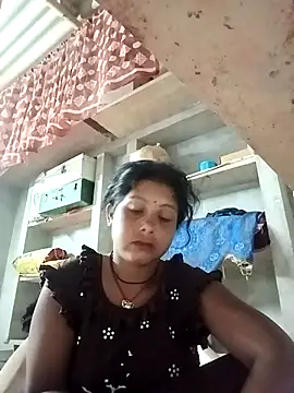 Snapshot of Shreya_pandit chatting on 6, 5, 2026 Shreya pandit online show from 6, 5, 2026