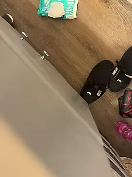 Snapshot of ebnysissycd chatting on 23, 12, 2025 ebnysissycd online show from 23, 12, 2025