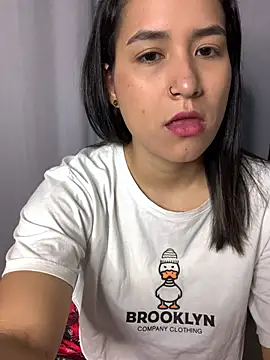 Val12777 online show from 4, 2, 2026