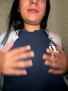 Val12777 online show from 9, 1, 2026