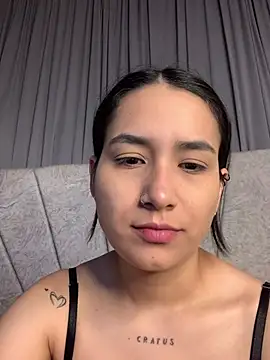 Val12777 online show from 17, 2, 2026