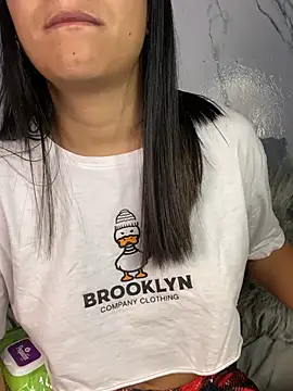 Val12777 online show from 2, 6, 2026