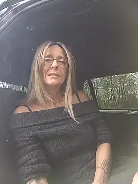 Sacha Scorp online show from 28, 3, 2026