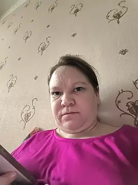 -Queen- online show from 1, 2, 2026