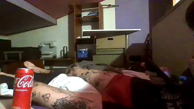 Snapshot of atreus69big chatting on 11, 6, 2026 atreus69big online show from 11, 6, 2026