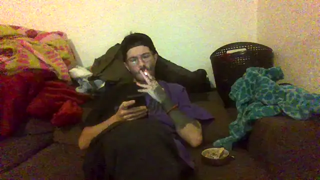 Snapshot of atreus69big chatting on 22, 4, 2026 atreus69big online show from 22, 4, 2026