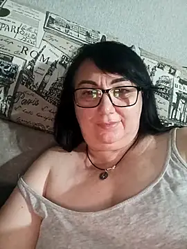 Snapshot of MariSwan222 chatting on 6, 7, 2026 MariSwan222 online show from 6, 7, 2026