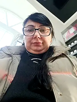 Snapshot of MariSwan222 chatting on 2, 3, 2026 MariSwan222 online show from 2, 3, 2026