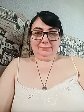Snapshot of MariSwan222 chatting on 23, 5, 2026 MariSwan222 online show from 23, 5, 2026