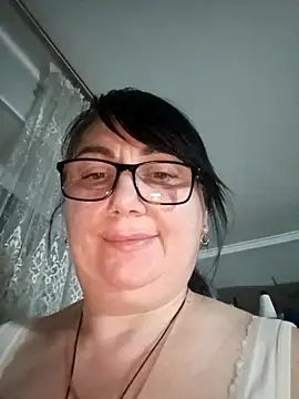 Snapshot of MariSwan222 chatting on 29, 5, 2026 MariSwan222 online show from 29, 5, 2026