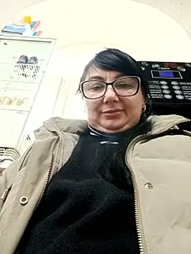 Snapshot of MariSwan222 chatting on 3, 3, 2026 MariSwan222 online show from 3, 3, 2026