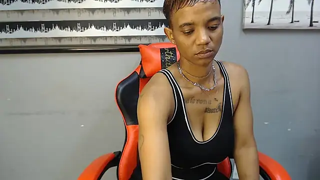 JANIELEE8x online show from 18, 12, 2025