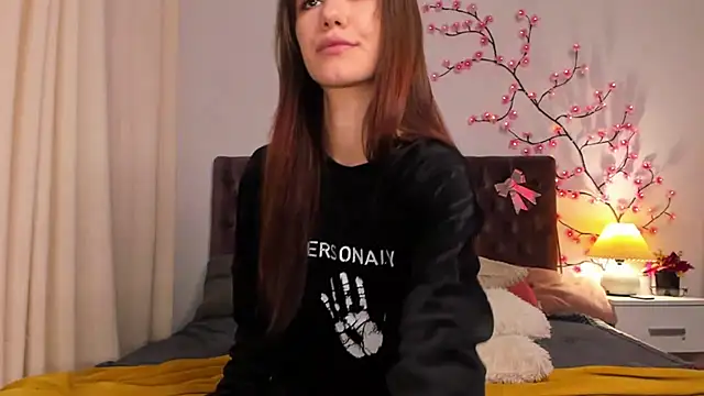 MilanaHotts online show from 26, 2, 2026