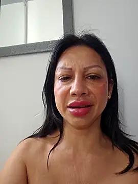 Snapshot of Grace_Velvet chatting on 13, 5, 2026 Grace Velvet online show from 13, 5, 2026