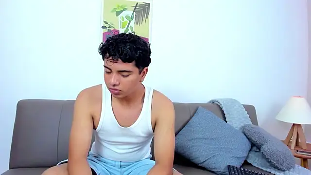 Snapshot of cherry_blossom77 chatting on 17, 12, 2025 cherry blossom77 online show from 17, 12, 2025