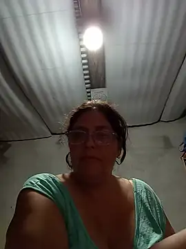 ladyBea11 online show from 2, 6, 2026