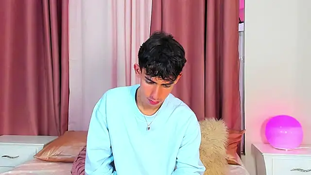 Snapshot of starboyy_77 chatting on 15, 1, 2026 starboyy 77 online show from 15, 1, 2026