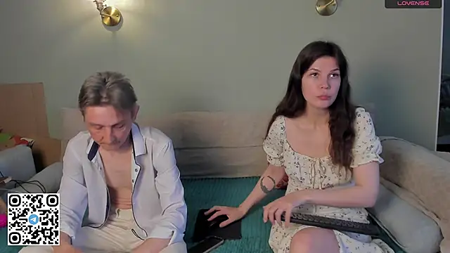 WeliosCouple online show from 24, 4, 2026