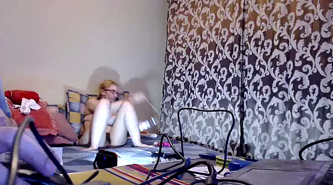 yunis32 online show from 27, 1, 2025