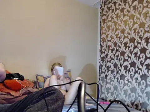 yunis32 online show from 21, 1, 2025