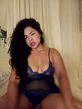 leylahot09 online show from 13, 1, 2026