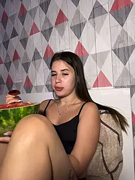 Lira Fayeee online show from 1, 7, 2026