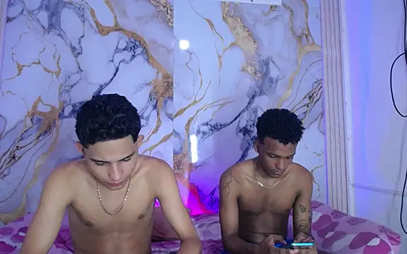 Damian and theo online show from 5, 2, 2026