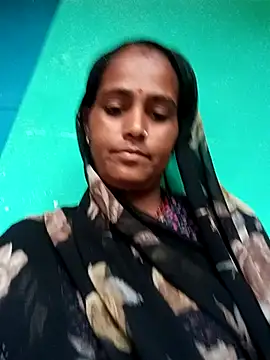 Snapshot of Radhika97A chatting on 4, 8, 2026 Radhika97A online show from 4, 8, 2026