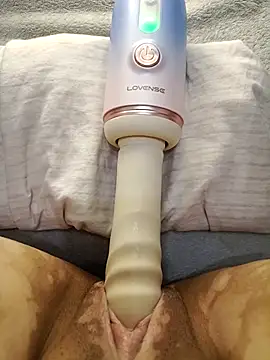 Snapshot of Emilyhomegirl1 chatting on 10, 2, 2026 Emilyhomegirl1 online show from 10, 2, 2026