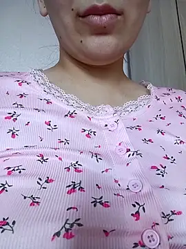 Snapshot of Emilyhomegirl1 chatting on 13, 2, 2026 Emilyhomegirl1 online show from 13, 2, 2026