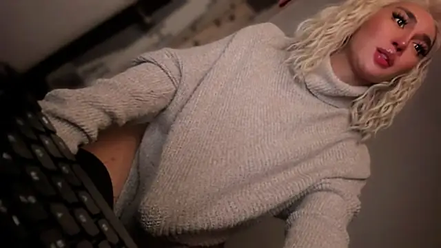 mxshemale ladyboy online show from 5, 11, 2025