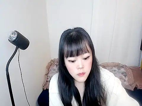 Snapshot of 605kkv chatting on 25, 2, 2026 605kkv online show from 25, 2, 2026