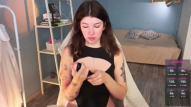 BlushKira online show from 28, 2, 2026