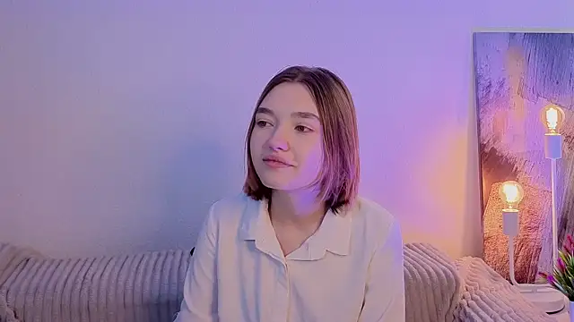 Leyla crsh online show from 11, 2, 2026