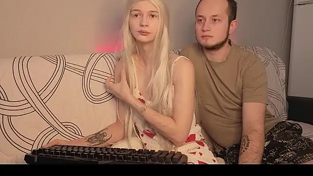 Pearl couple online show from 1, 3, 2026